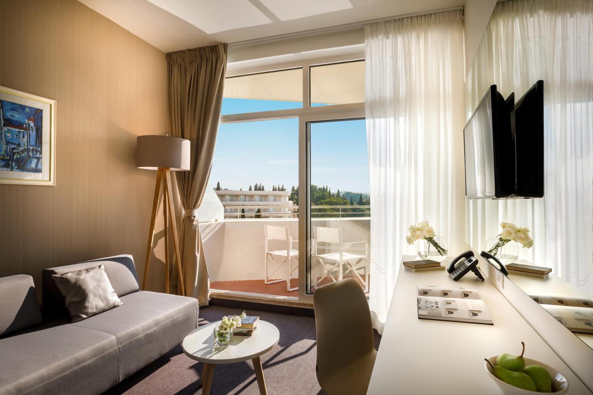 Junior Suite mit Balkon und Meerblick